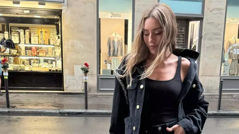 Sinem Kobal Paris'te Göz Kamaştırdı: Moda ve Stilin Yeni Yıldızı!