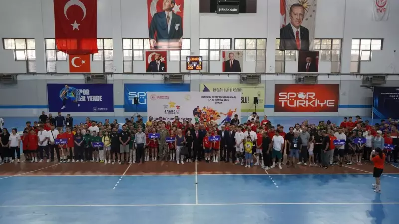 Şırnak'ta Hentbol Rüzgârı: Anadolu Yıldızlar Ligi Yarı Finalleri Coşkusu Başladı!