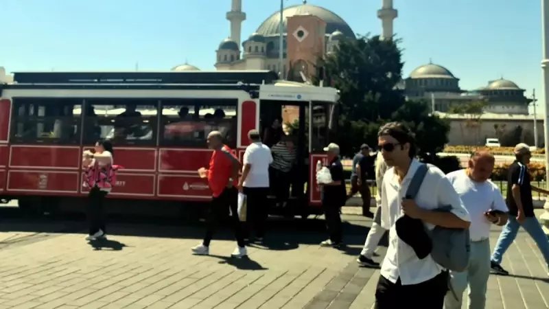 İstanbul'un Hafta Sonu Planlarına Yağmur Engel Mi? İşte Detaylı Hava Durumu!