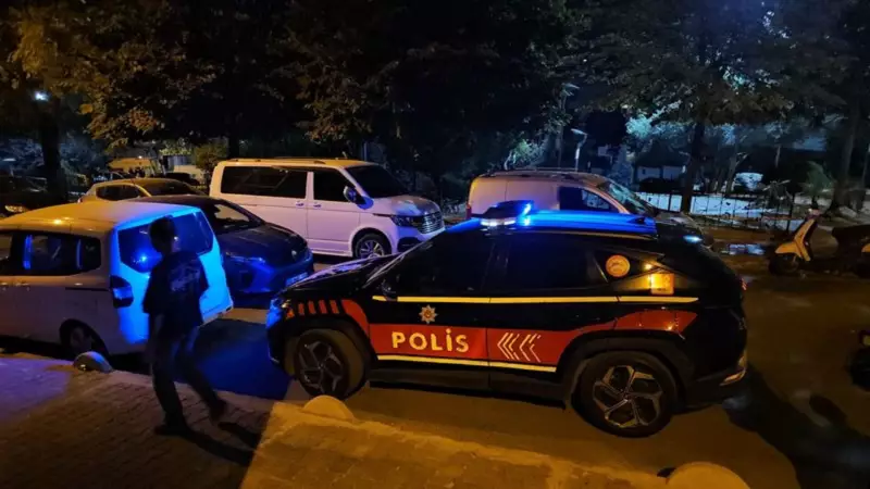 Sultangazi'de Kan Donduran Olay: Bıçaklı Saldırıda 1 Kişi Hayatını Kaybetti!