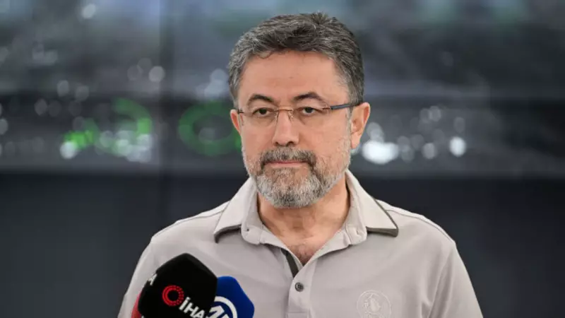 Tarım ve Orman Bakanı Yumaklı'dan Yangın Açıklaması: 3 İlde Kontrol Sağlandı!