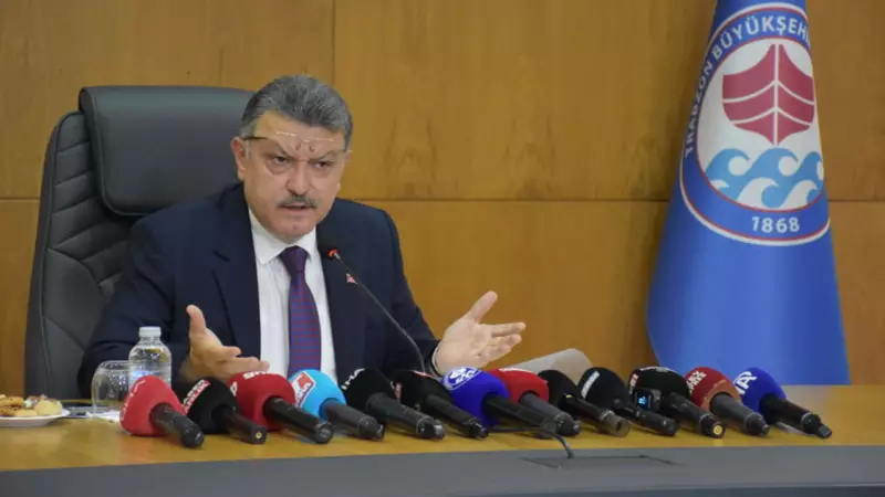 Trabzon Belediye Başkanı Murat Calik Hakkında Tutuksuz Yargılanma Kararı: Siyasi Arenada Şimşekler Çakıyor!