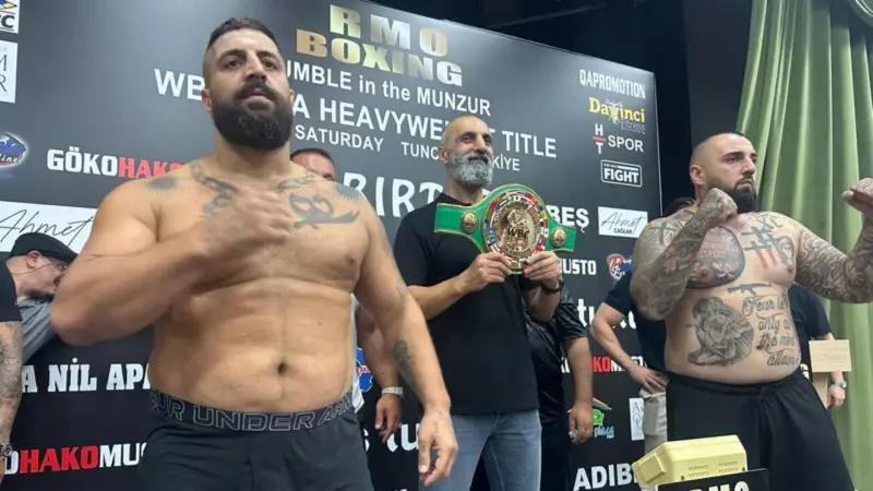 Umut Camkıran, Altın Kemerini Nakavtla Savundu: Rakibine Fırsat Vermedi!