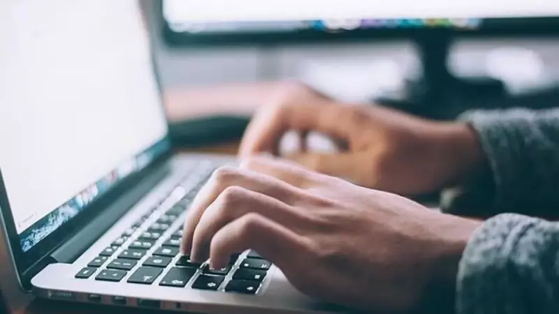 Ünlü Model Irina Shayk İstanbul'da Göz Kamaştırdı: İşte O Anlar!