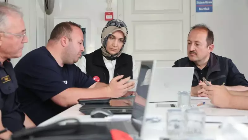 Vali Yiğitbaşı, Yangın Koordinasyon Merkezi'nde İncelemelerde Bulundu: Detaylar Burada!