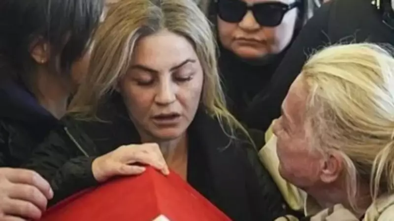 Volkan Konak'ın Eşi Selma Konak 27 Yıllık Aşkın Ardından İlk Kez Konuştu: 'Volkansız Hayat, Tedavisi Mümkün Olmayan Bir Yara'