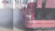 Durakta Yolcu Bekleyen Otobüste Aniden Alevler Yükseldi: Korku Dolu Anlar Kamerada!