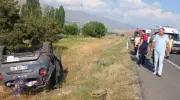 Erzincan'da Korkunç Trafik Kazası: Araç Devrildi, Ölü ve Yaralılar Var!