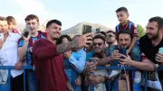 Erzurum'da Trabzonspor Taraftarlarından Muhteşem Sevgi Gösterisi!