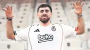Futbol Dünyasını Sarsan Transfer Bomba: Yıldız Oyuncu Yeni Takımında!
