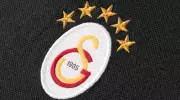 Galatasaray'da Transfer Bombası! İki Yıldız Birden Resmen Sarı-Kırmızılı Oldu
