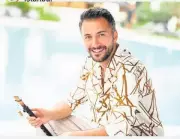 Kalpleri Fetheden Bir Performans: İzleyenleri Büyüleyen Sanatçı