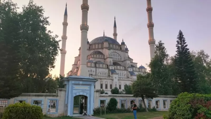 2025 İçin En Özel Cuma Mesajları: Ayetli, Hadisli ve Dualı Seçenekler