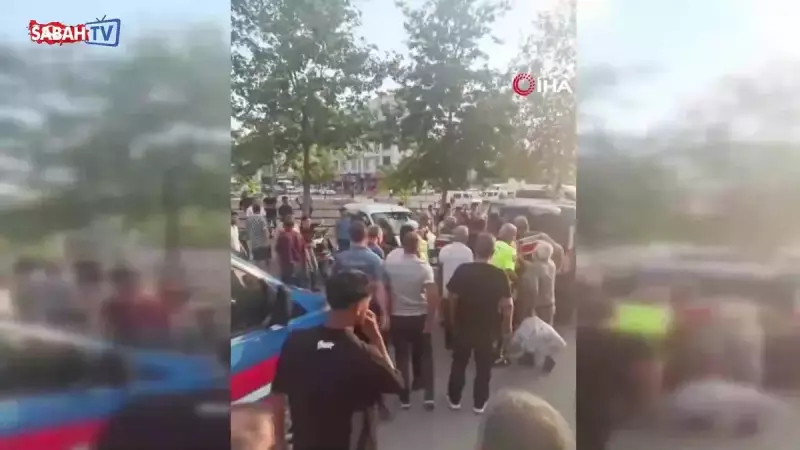 22 Yıldır Aranan Şahıs Taşlı Saldırıyla Yakalandı! Polis Kameraları O Anları Böyle Görüntüledi
