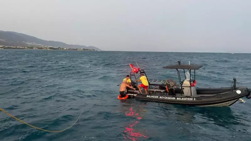 75 Yaşındaki Adam Denizde Kayboldu: 3 Km Uzakta Mucizevi Şekilde Bulundu!