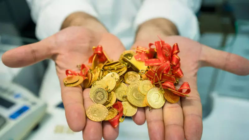 8 Ağustos 2025 Altın Fiyatları: Dalgalanma Devam Ediyor! 22 Ayar Bilezik, Cumhuriyet ve Gram Altın Ne Kadar?