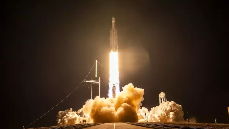 ABD'nin Gizemli Uzay Aracı X-37B Yine İş Başında: Bu Seferki Görev Neden Farklı?