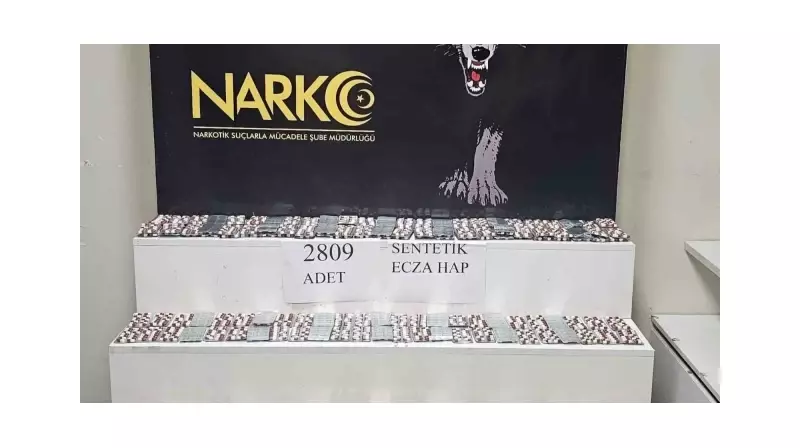 Adana'da 16 Yaşındaki Gençten Şok Operasyon! 2.809 Uyuşturucu Hap Ele Geçirildi