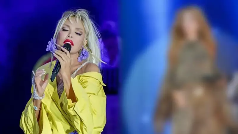 Ajda Pekkan’ın Platin Sarısı Saçları Tarihe Karıştı! İşte Yeni ve Cesur Stili