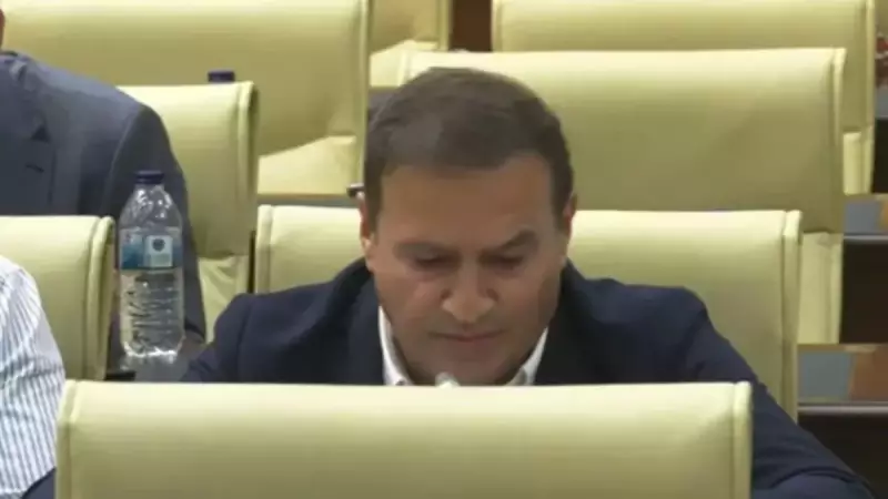 AK Partili Osman Aydoğdu'dan Mansur Yavaş'a Sert Eleştiri: 'Gençlerin Spor Alanlarına Göz Dikmek Neden?'