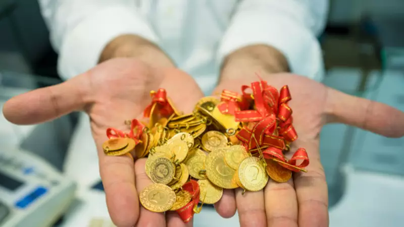 Altın Fiyatları Bugün Ne Kadar? 13 Ağustos 2025 Cumhuriyet, Ata, Tam, Yarım, Çeyrek ve Gram Altın Güncel Fiyatları!