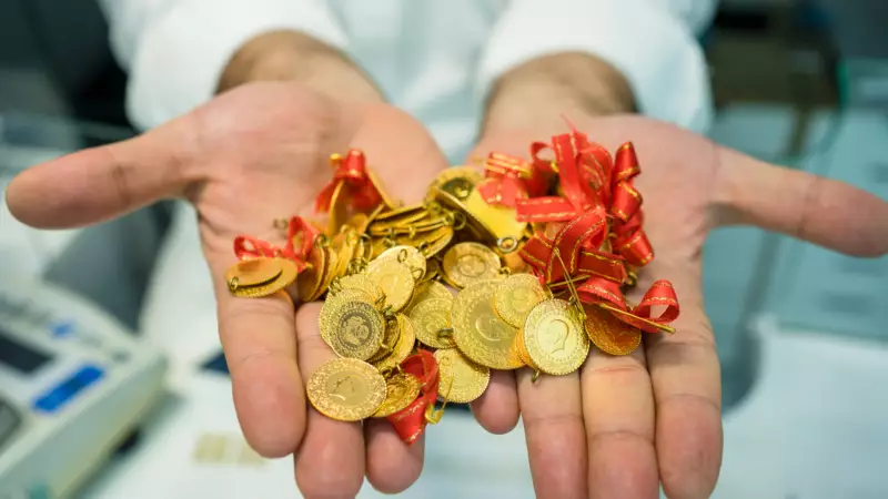 Altın Fiyatları Düşüşte! 22 Ayar Bilezik, Cumhuriyet ve Gram Altın'da Son Durum Ne?