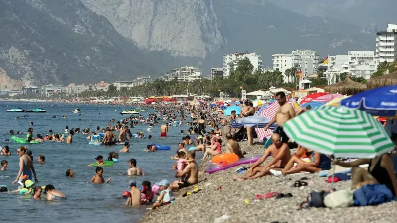 Antalya'da Turizm Patlaması: 9 Milyon Ziyaretçi Sınırı Aşıldı!