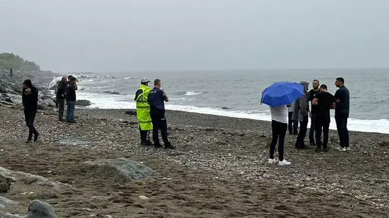 Antalya'da Yürekleri Ağza Getiren Olay: 13 Yaşındaki Çocuk Denizde Kayboldu!