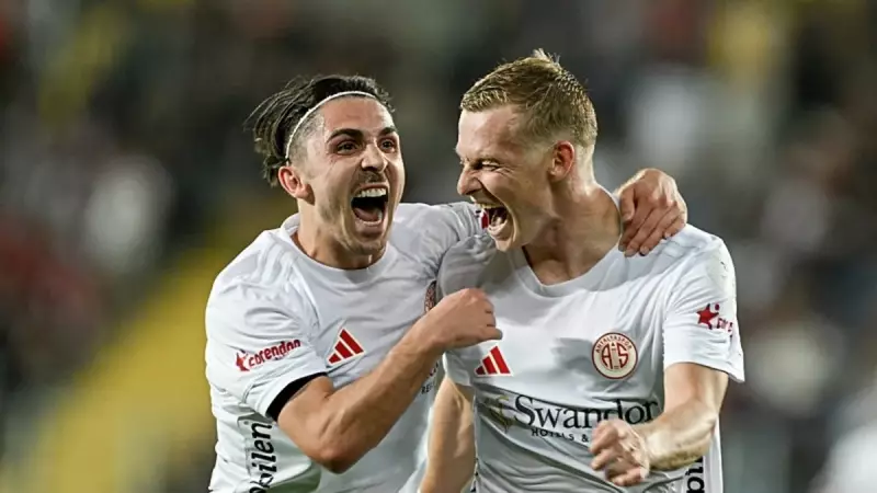 Antalyaspor, 9 Yıl Sonra İlkini Başardı: Taraftarlar Coşkuyla Kutluyor!