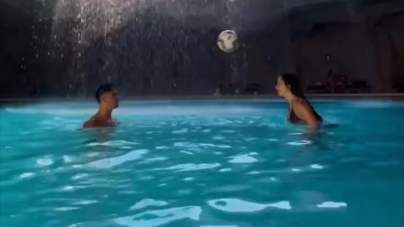 Arda Güler ve Duru Nayman Havuz Keyfiyle Gündem Oldu! İşte O Anlar