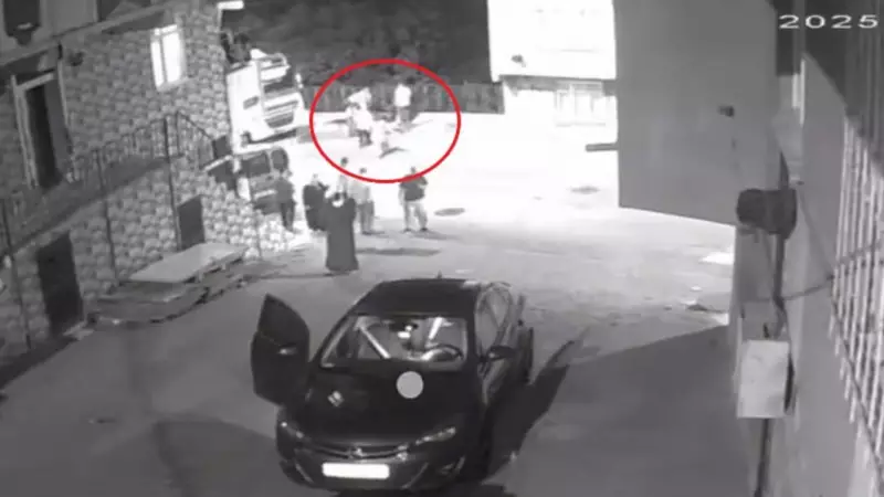 Arnavutköy'de Yaşanan Acı Olay: Bisikletli Çocuk Kaldırıma Çarparak Ağır Yaralandı!