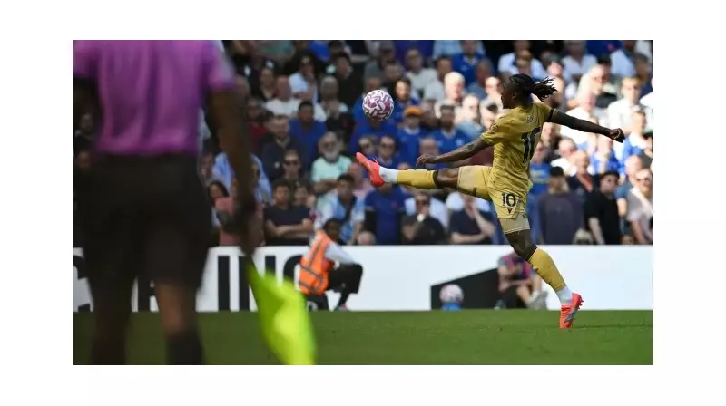 Arsenal, 10 Numaralı Yıldızına Rekor Bedel Ödedi! Tarihin En Pahalı Transferi Gerçekleşti