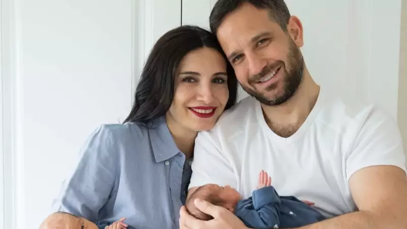 Başak Sayan ve eşi 12 yıllık evliliklerini duygusal bir paylaşımla kutladı: 'O kahveyi içtiğimiz günü asla unutmayacağız!'