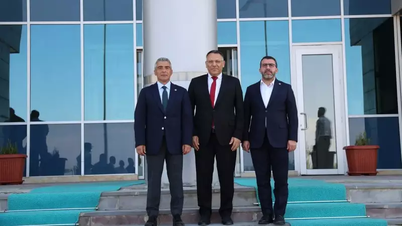 Bakan Ulaştırma ve Altyapı Bakanı Abdulkadir Uraloğlu, Iğdır Üniversitesi'nde Gençlerle Buluştu: 'Geleceğin Projeleri Sizlerle Hayat Bulacak'