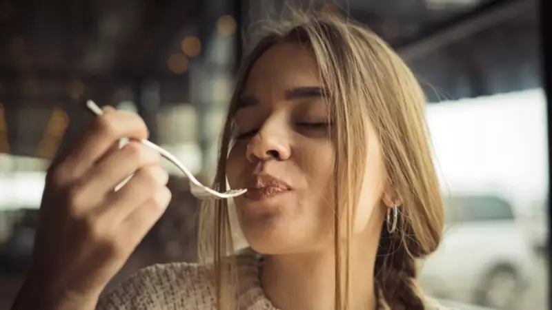 Balık Yedikten Sonra Tahin Helvası Yeme Alışkanlığının Şaşırtıcı Faydaları!