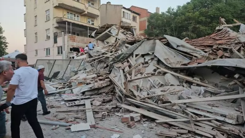 Balıkesir Depreminde Yıkılan Binalar ve Can Kaybı: Son Dakika Gelişmeleri!