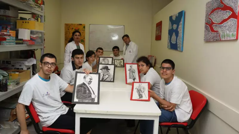 İBB'nin Özel Gereksinimli Bireyler İçin Yaz Atölyeleri Başlıyor: ÖZGEM Atölyeleri'ne Nasıl Başvurulur?