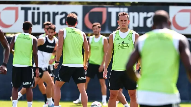 Beşiktaş, St. Patrick's Maçına Hazırlanırken Taraftarları Heyecanlandırdı!