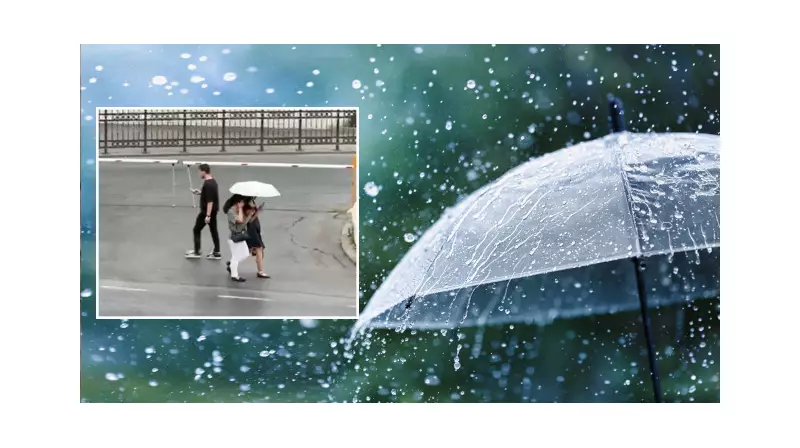 Beşiktaş'ta Serinlik Şöleni: Yağmur Damlalarıyla Rahatlayan İstanbullular!