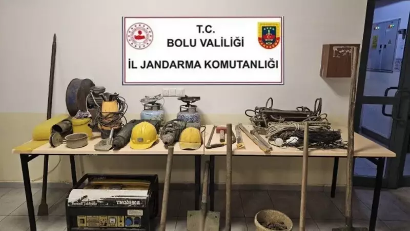 Bolu'da Defineciler Kameraya Yakalandı! Tarihi Alanı Talan Ederken Suçüstü