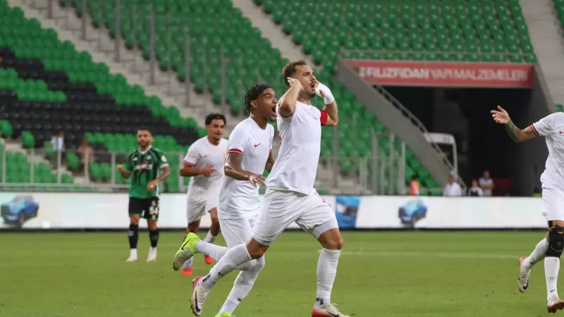 Boluspor, Sakaryaspor'u 3-1 Mağlup Etti: Sahanın Hakimi Bolulu Futbolcular!