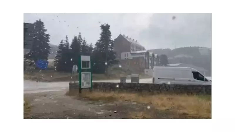 Bursa'da Aniden Bastıran Yağmur Serinlik Getirdi: İşte Detaylar