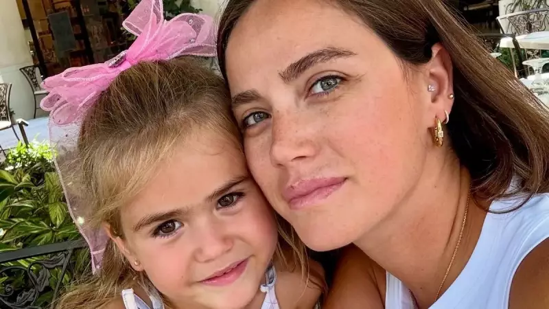 Ceyda Ateş'in Kızı Tali ile Sevgi Dolu Anları: 'Öpücüklere Doyamıyorum'