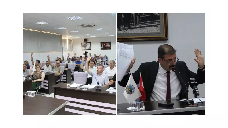 CHP'li Katip Üyeler Toplu İstifa Etti: Parti İçinde Fırtına Kopuyor!