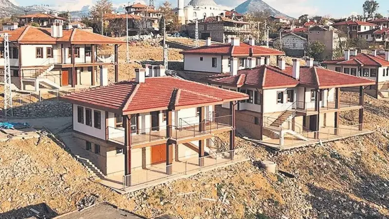 Devletin Şefkat Eli: Depremzedelere Yeni Konutlar Kapıda!