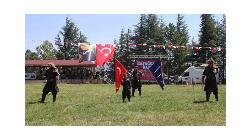 Domaniç'te 664 Yağlı Pehlivan Güreşleri Coşkuyla Gerçekleşti: İşte Renkli Anlar!