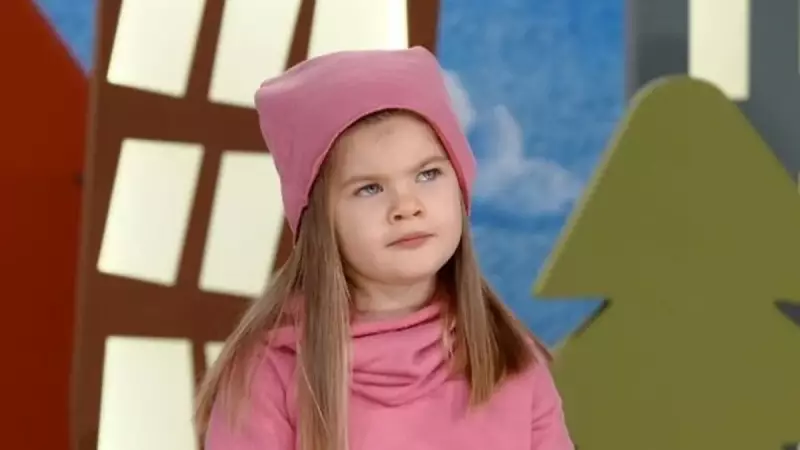 Ela Yolcu'nun Büyüleyici Dönüşümü: Çocuk Starın Şimdiki Hali Görenleri Şaşkına Çevirdi!