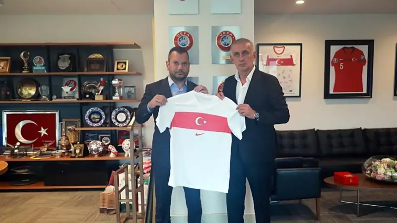 Ertuğrul Doğan'dan TFF Başkanı Hacıosmanoğlu'na Sürpriz Ziyaret: Futbol Dünyasında Heyecan Yaratan Buluşma