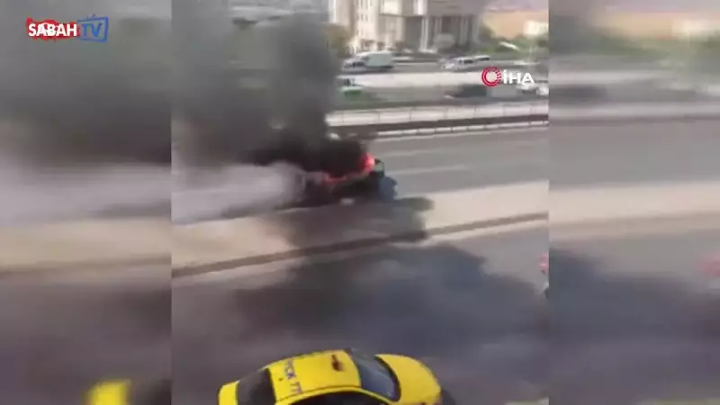 Esenyurt'ta Dehşet Saçan Anlar: Alevler İçindeki Araç E-5'te Trafiğe Karıştı!