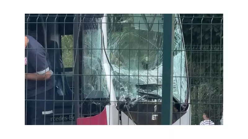 Esenyurt'ta Metrobüs Kazası: Çok Sayıda Ekip Seferber Oldu!